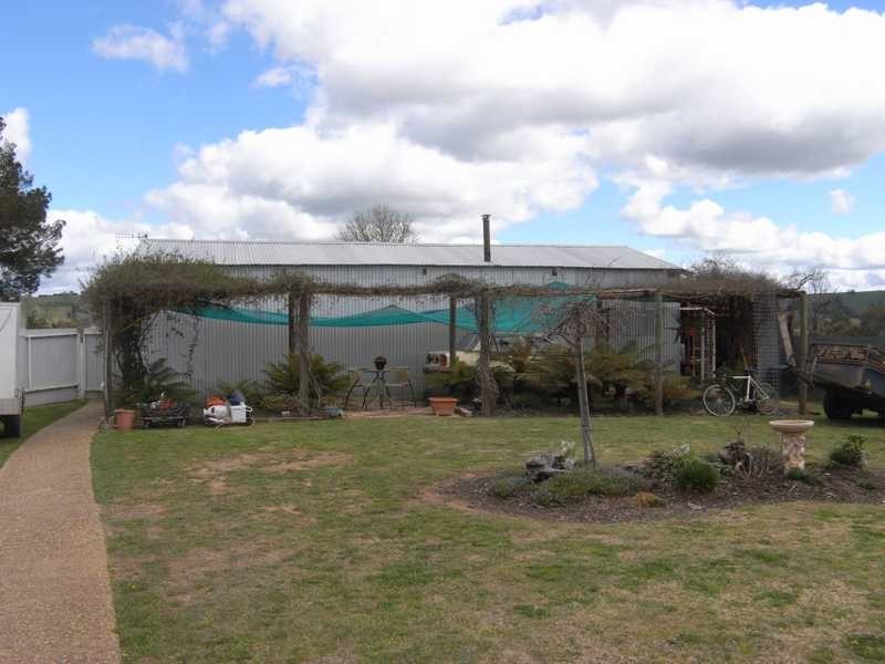9 Power Street, Tumbarumba NSW 2653
