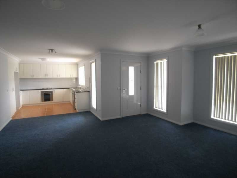 Unit 2/52 Winton Street, Tumbarumba NSW 2653