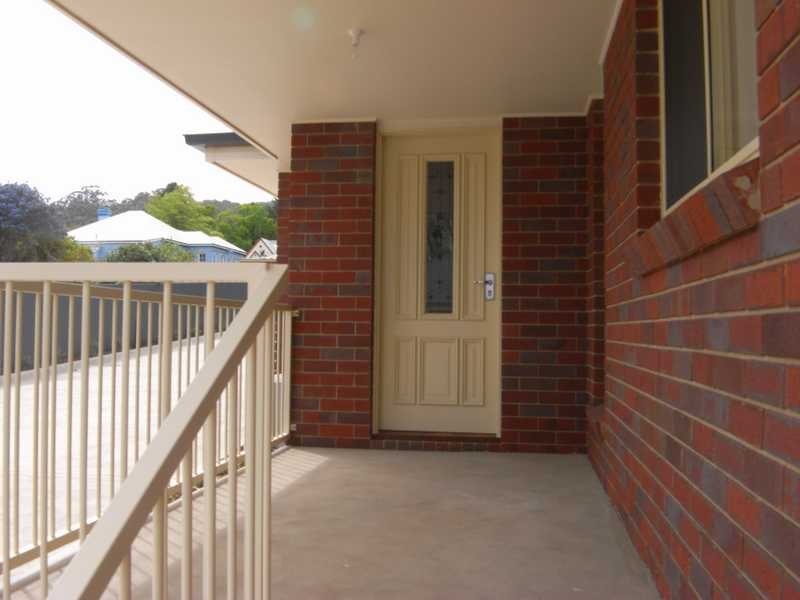 Unit 2/52 Winton Street, Tumbarumba NSW 2653