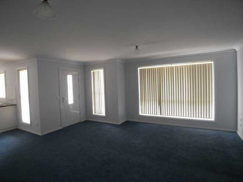 Unit 2/52 Winton Street, Tumbarumba NSW 2653