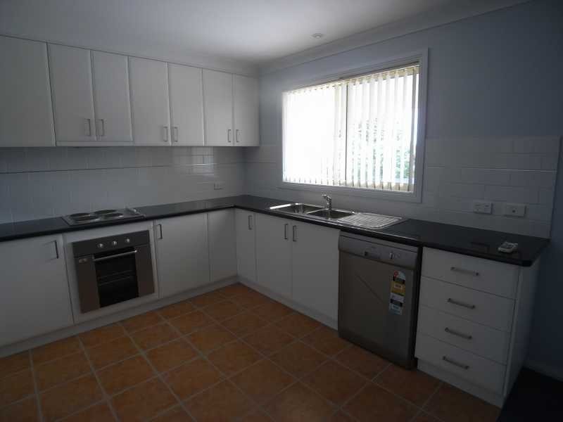 Unit 2/52 Winton Street, Tumbarumba NSW 2653