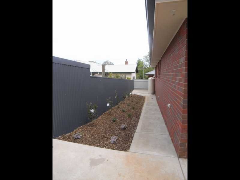 Unit 2/52 Winton Street, Tumbarumba NSW 2653