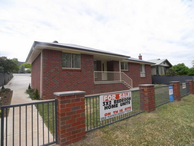 Unit 2/52 Winton Street, Tumbarumba NSW 2653