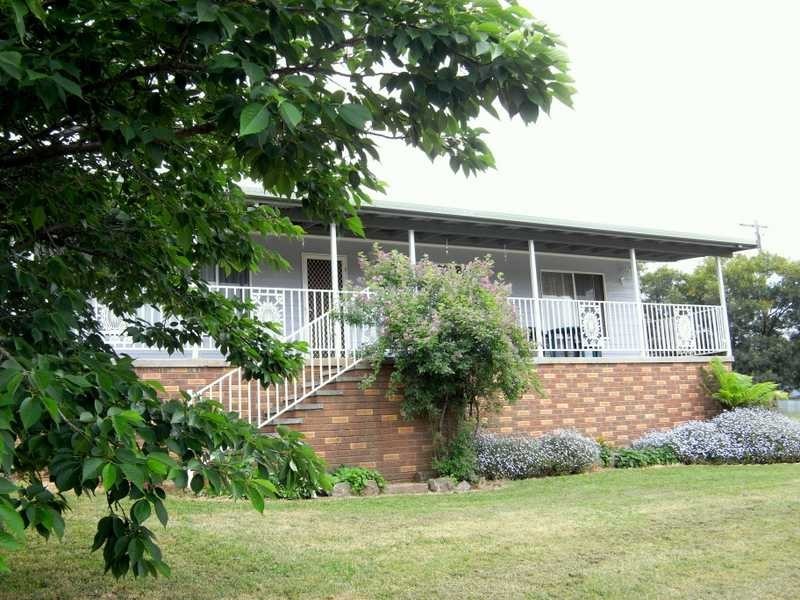 2 Townsend Street, Tumbarumba NSW 2653