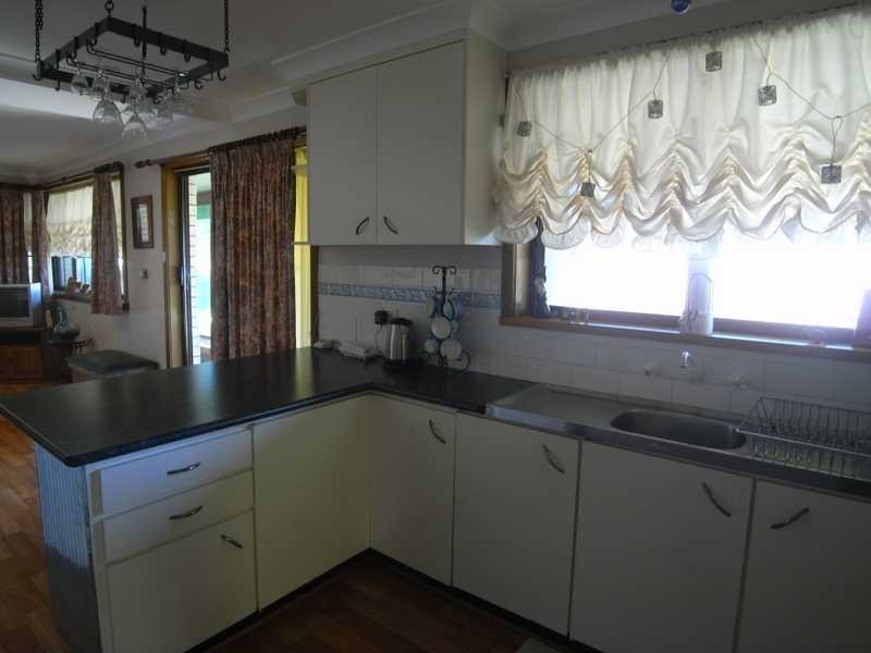 54 Albury Street, Tumbarumba NSW 2653