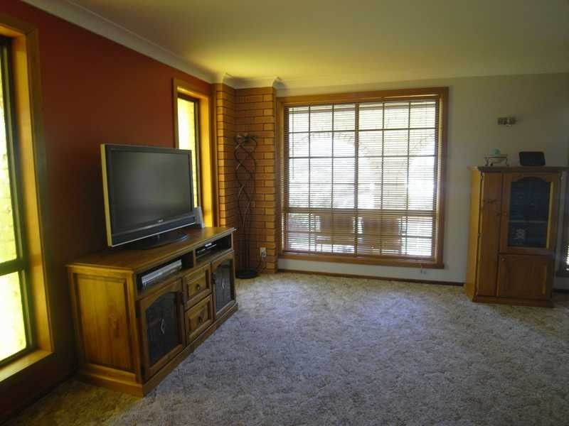 54 Albury Street, Tumbarumba NSW 2653