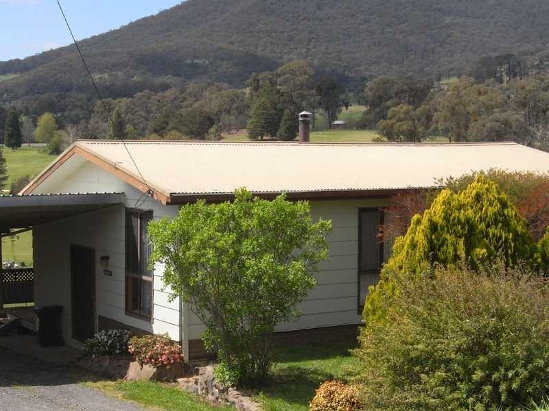144 Batlow Road, Tumbarumba NSW 2653