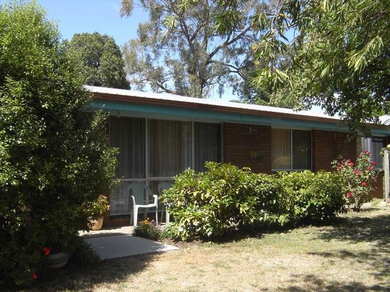 61 Albury Street, Tumbarumba NSW 2653