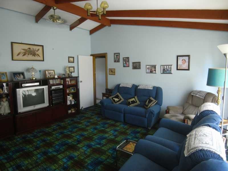 61 Albury Street, Tumbarumba NSW 2653