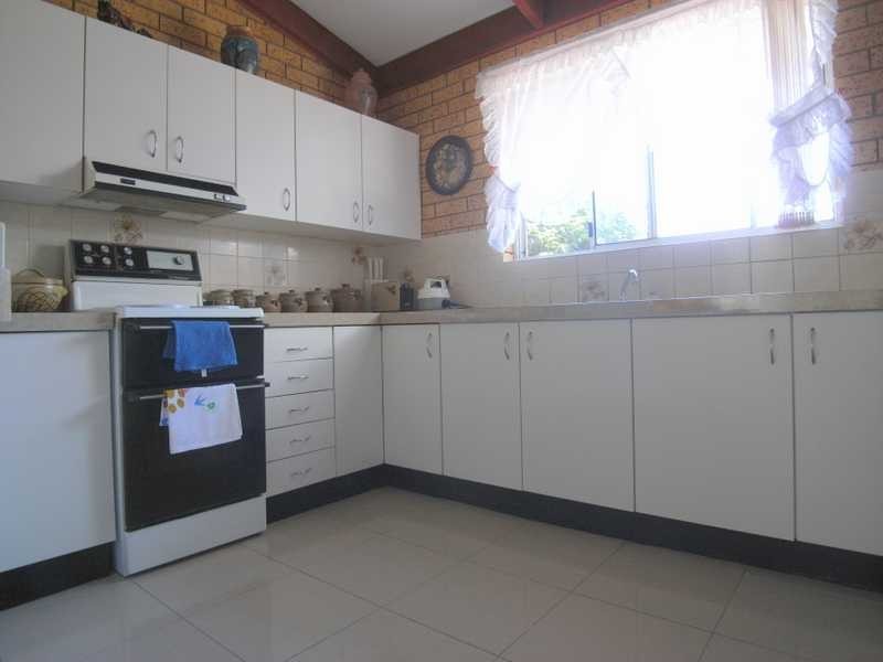 61 Albury Street, Tumbarumba NSW 2653