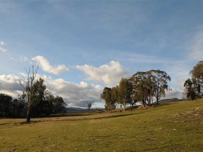 971 Tooma Road, Tumbarumba NSW 2653