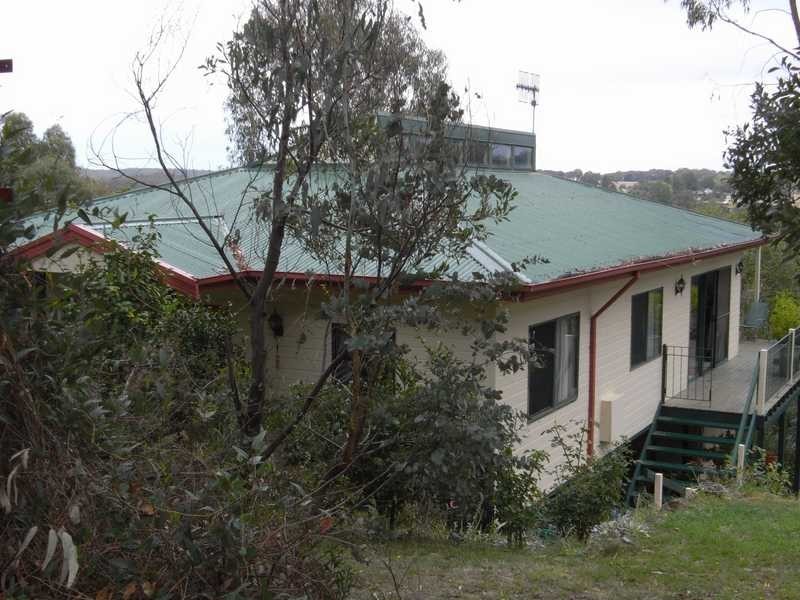 73 Gilbert Street, Tumbarumba NSW 2653