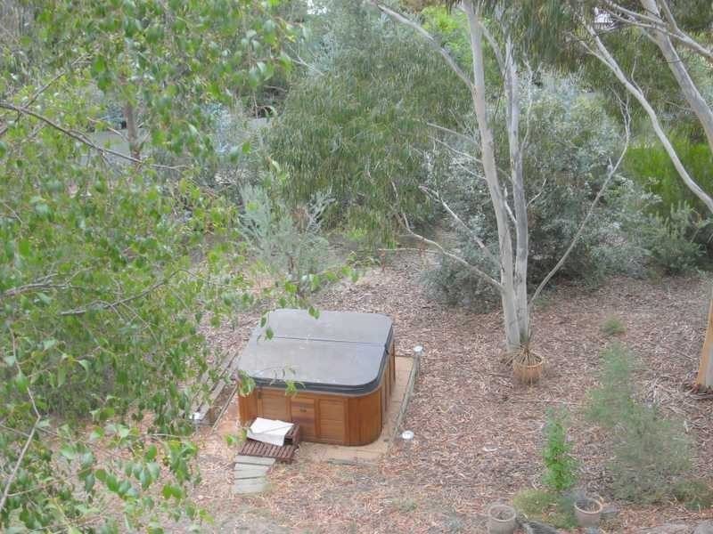 73 Gilbert Street, Tumbarumba NSW 2653