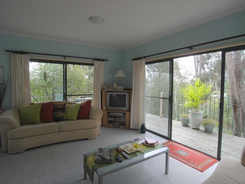 73 Gilbert Street, Tumbarumba NSW 2653