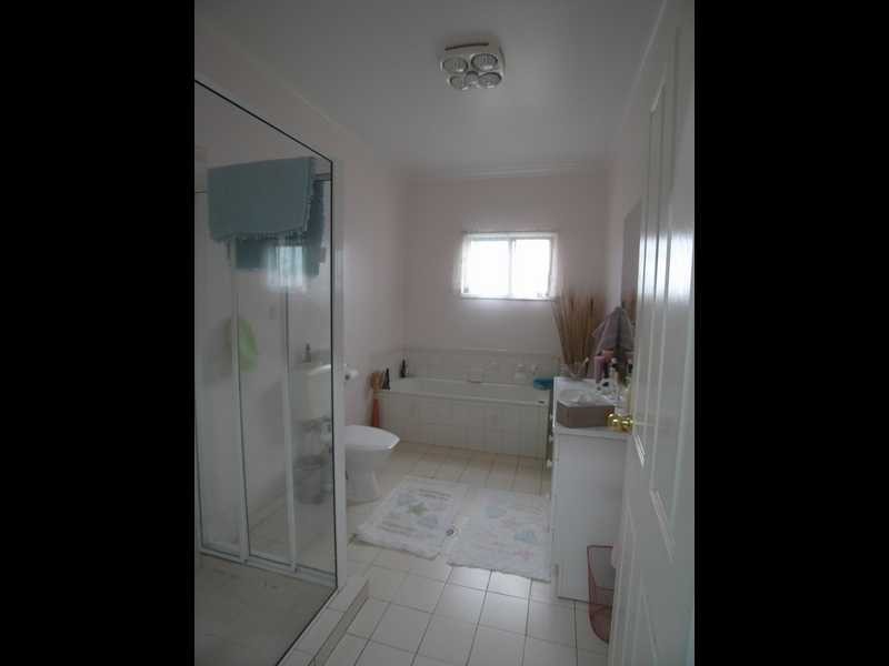 73 Gilbert Street, Tumbarumba NSW 2653