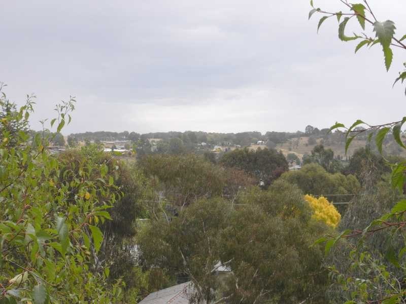 73 Gilbert Street, Tumbarumba NSW 2653