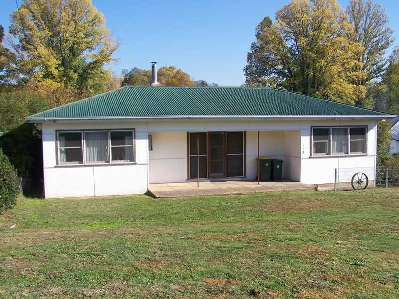 113 Winton Street, Tumbarumba NSW 2653