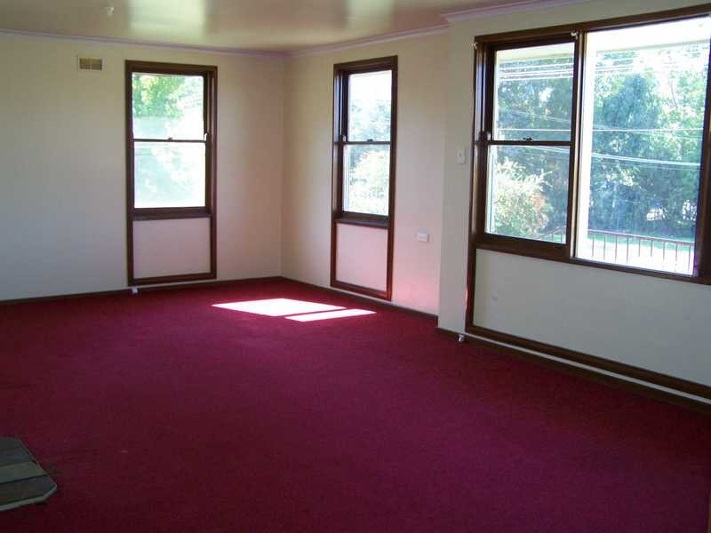 17 Mate Street, Tumbarumba NSW 2653