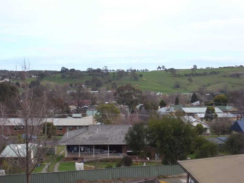 77 Gilbert Street, Tumbarumba NSW 2653