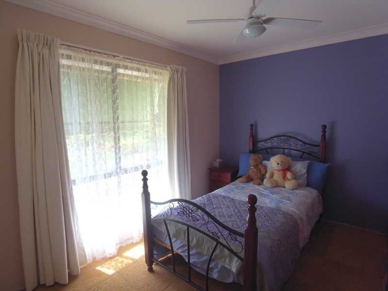 32 Clara Street, Tumbarumba NSW 2653