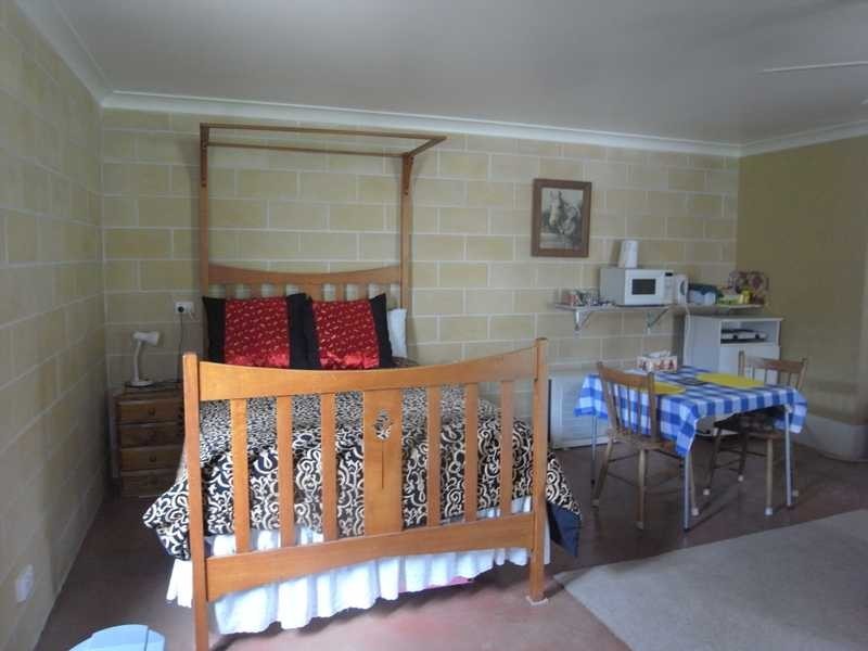 5 Emerson Street, Tumbarumba NSW 2653