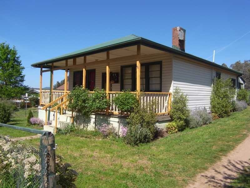 45 William Street, Tumbarumba NSW 2653