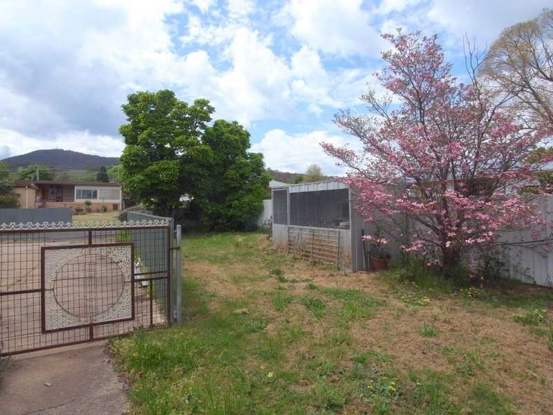 92 Winton Street, Tumbarumba NSW 2653