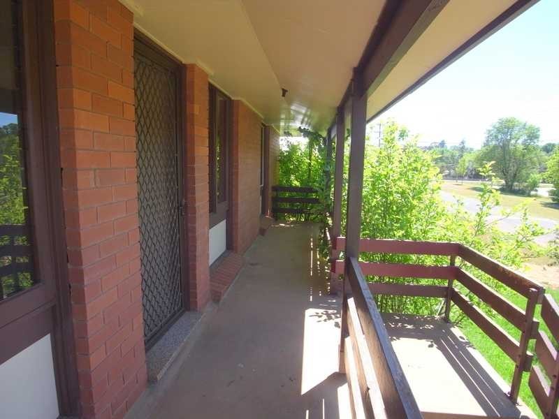 7 Mate Street, Tumbarumba NSW 2653