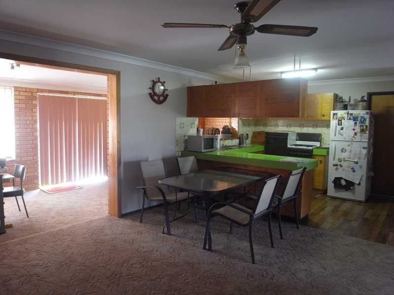 86 Albury Street, Tumbarumba NSW 2653