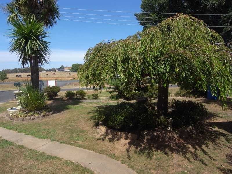 86 Albury Street, Tumbarumba NSW 2653