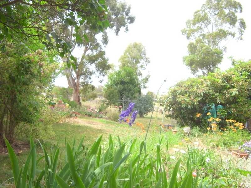 10 Power Street, Tumbarumba NSW 2653