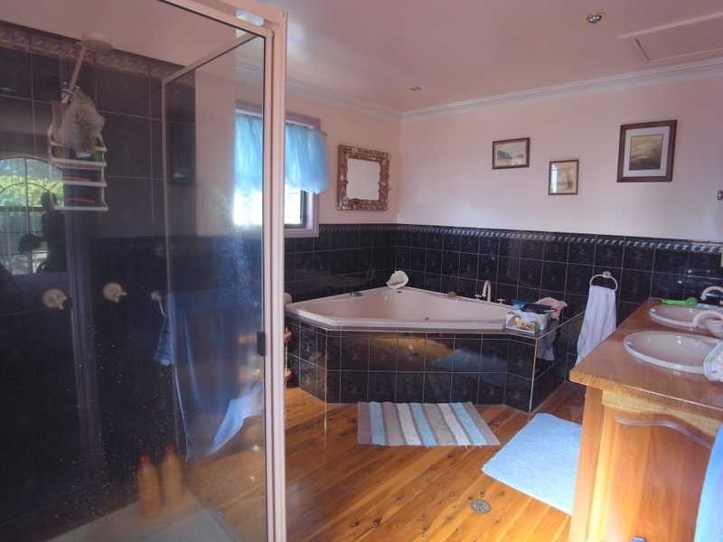 19 York Street, Tumbarumba NSW 2653