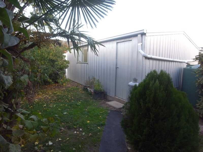 16 Regent Street, Tumbarumba NSW 2653