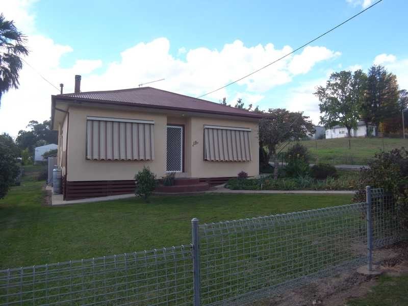19 Kent Street, Tumbarumba NSW 2653