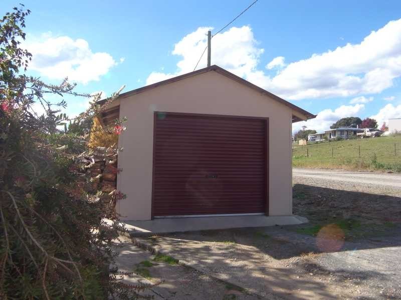 19 Kent Street, Tumbarumba NSW 2653