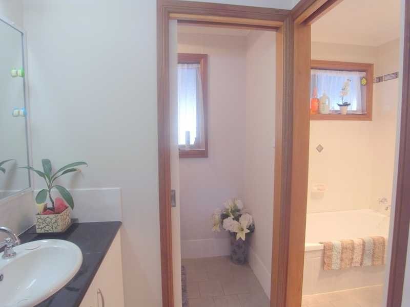 12-16 Holm Street, Tumbarumba NSW 2653