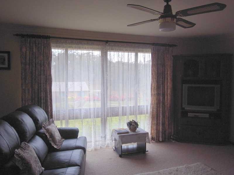 10 Lynne St, Tumbarumba NSW 2653