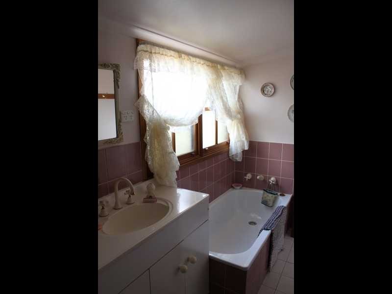 108 Winton Street, Tumbarumba NSW 2653