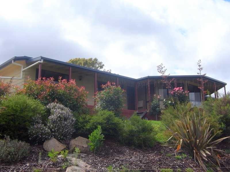 64 Power Street, Tumbarumba NSW 2653