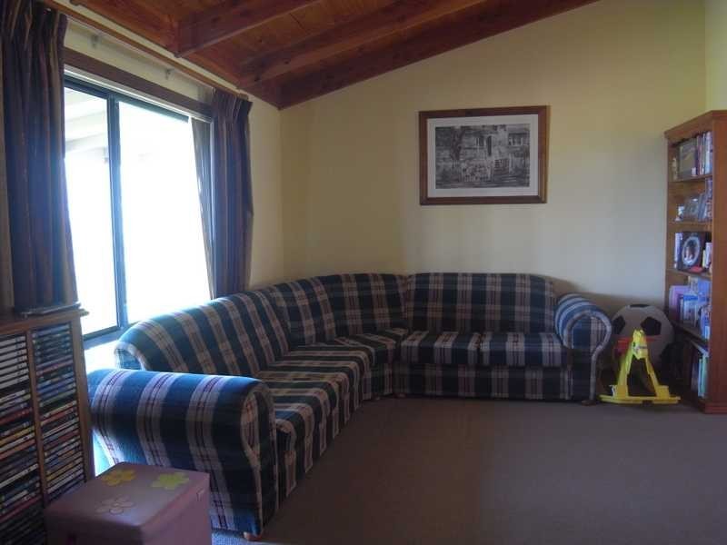 64 Power Street, Tumbarumba NSW 2653