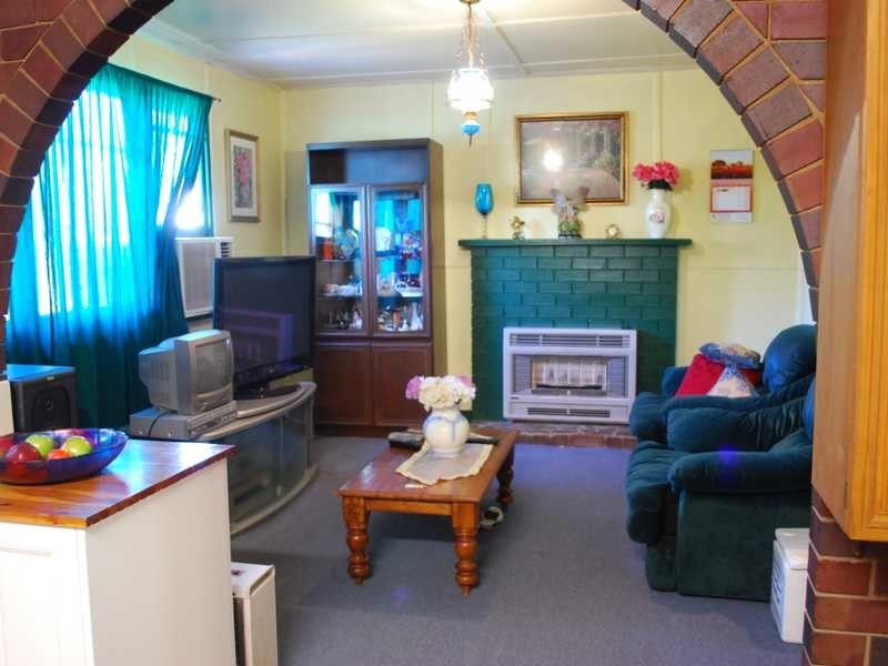 92 The Parade, Tumbarumba NSW 2653