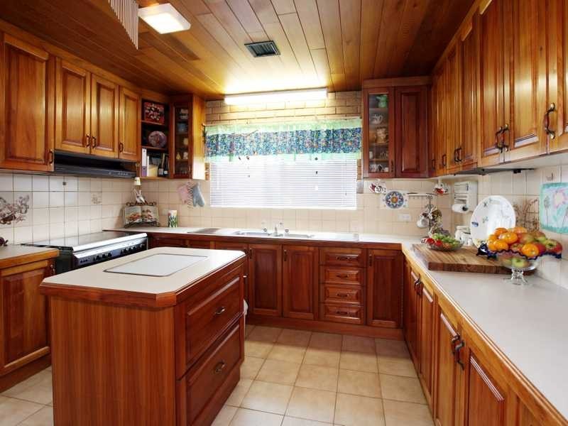 1 Chisholm Street, Tumbarumba NSW 2653