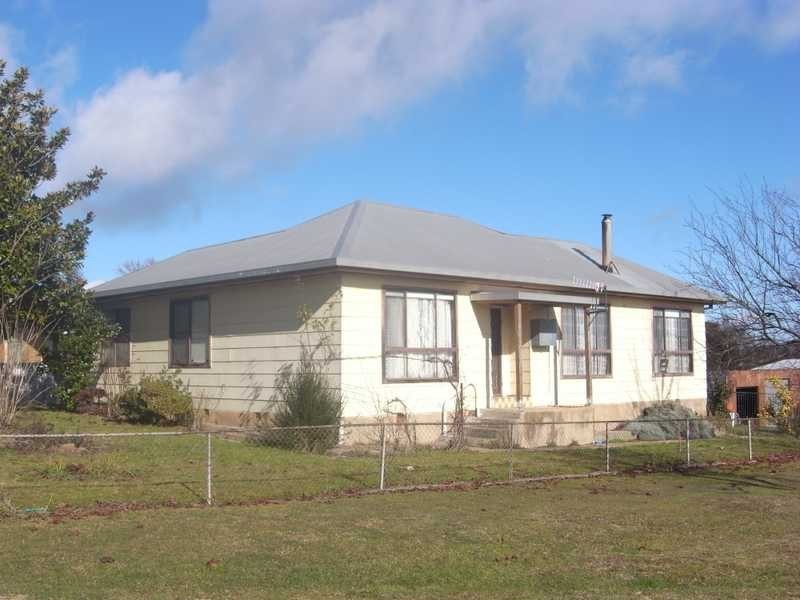 103 Gilbert Street, Tumbarumba NSW 2653