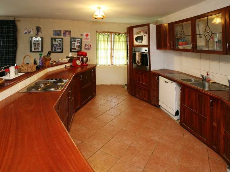 8 Bells Creek Road, Tumbarumba NSW 2653