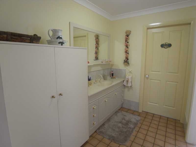 12a Park Street, Tumbarumba NSW 2653