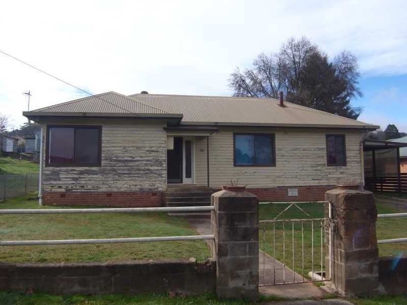 72 Winton Street, Tumbarumba NSW 2653