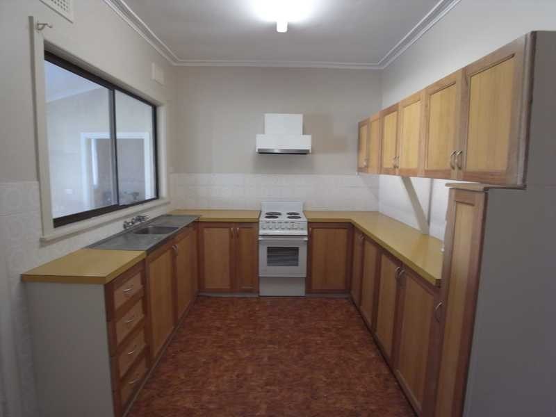 72 Winton Street, Tumbarumba NSW 2653