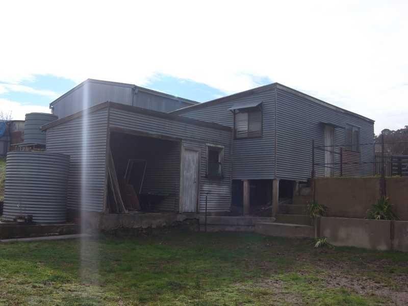 72 Winton Street, Tumbarumba NSW 2653