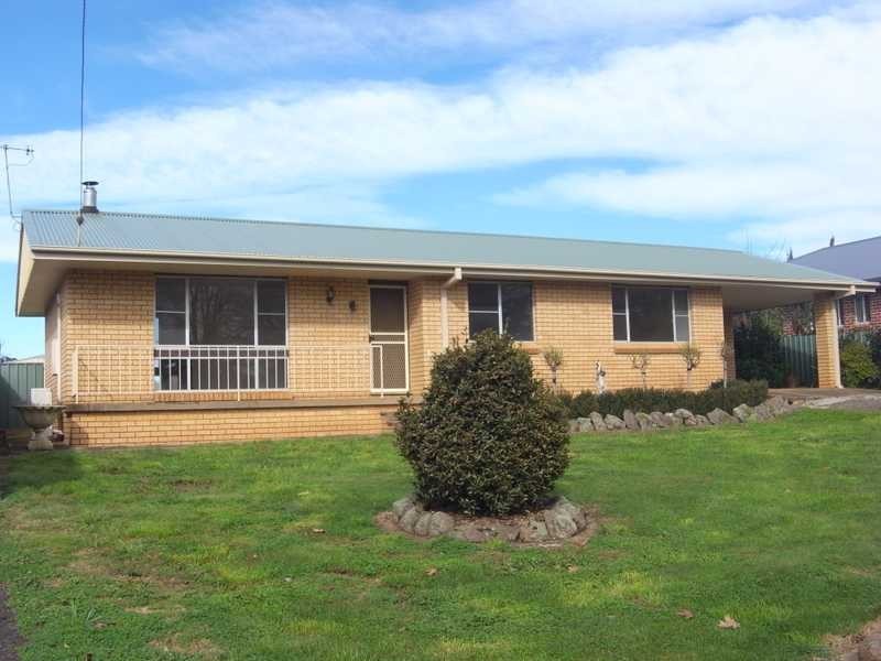 51 Albury Street, Tumbarumba NSW 2653