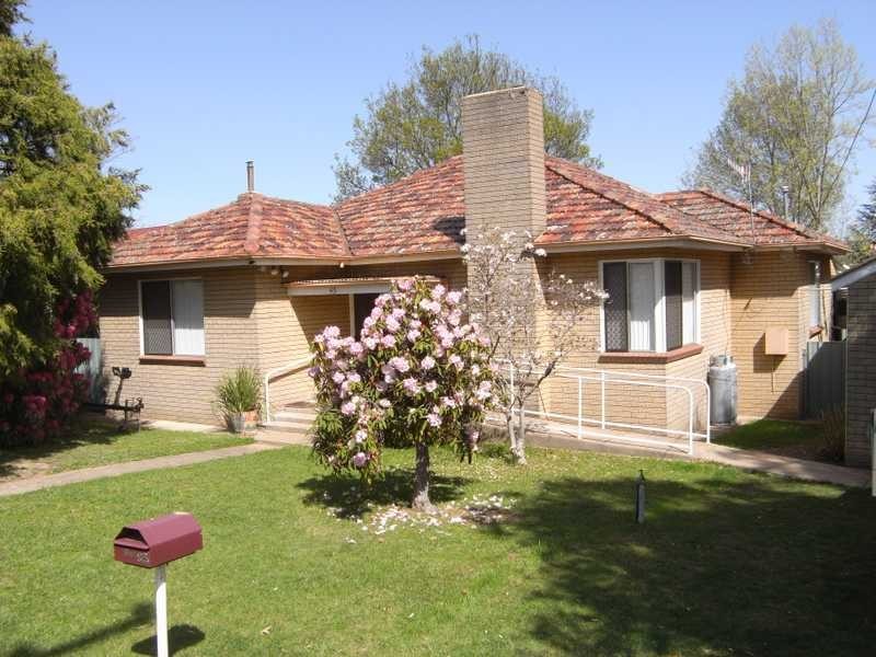 95 King Street, Tumbarumba NSW 2653